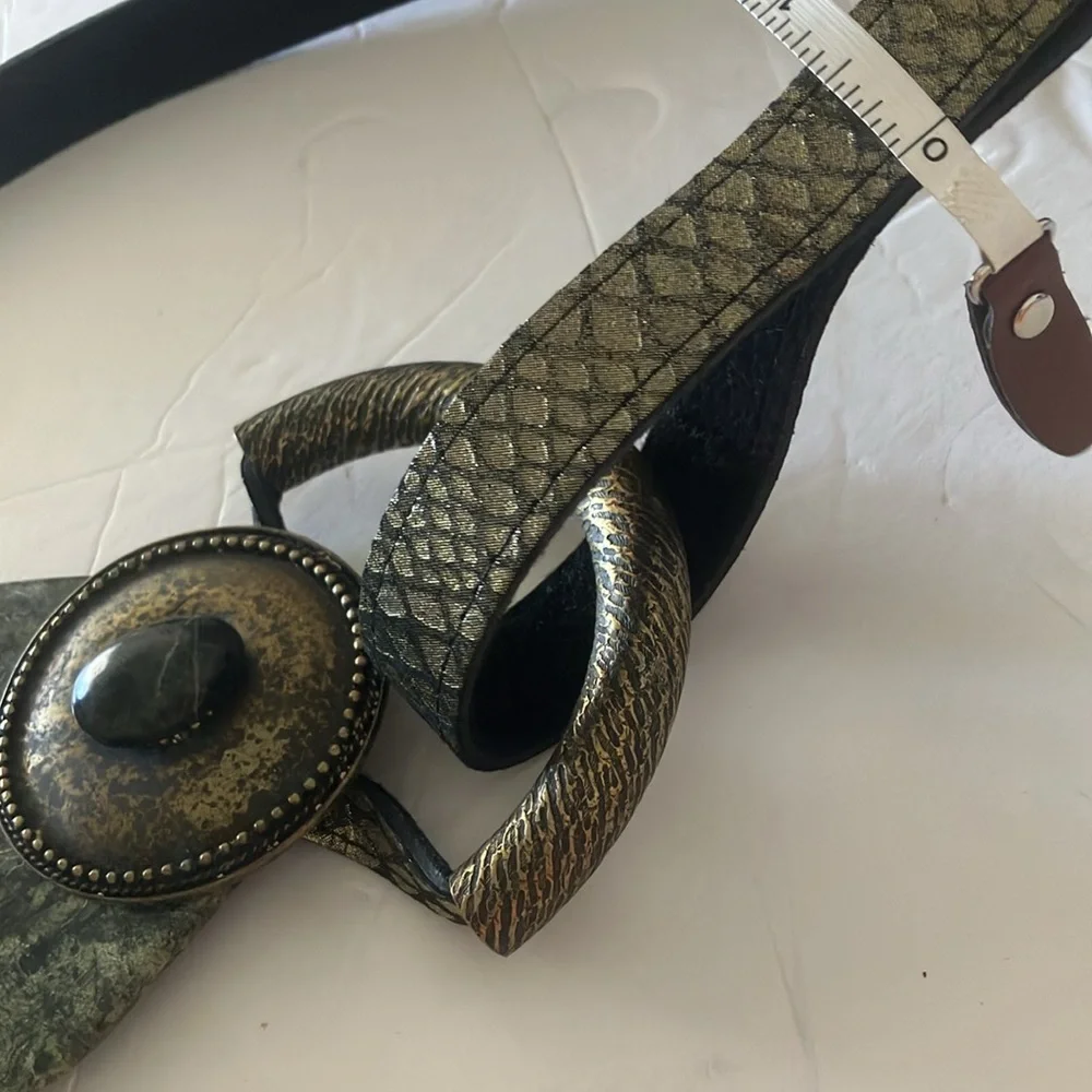 FINAL MARKDOWN Detailed ladies belt